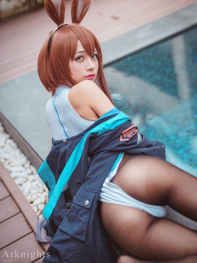 [沖田凜花Rinka] Amiya racing swimming suit ver. (明日方舟)